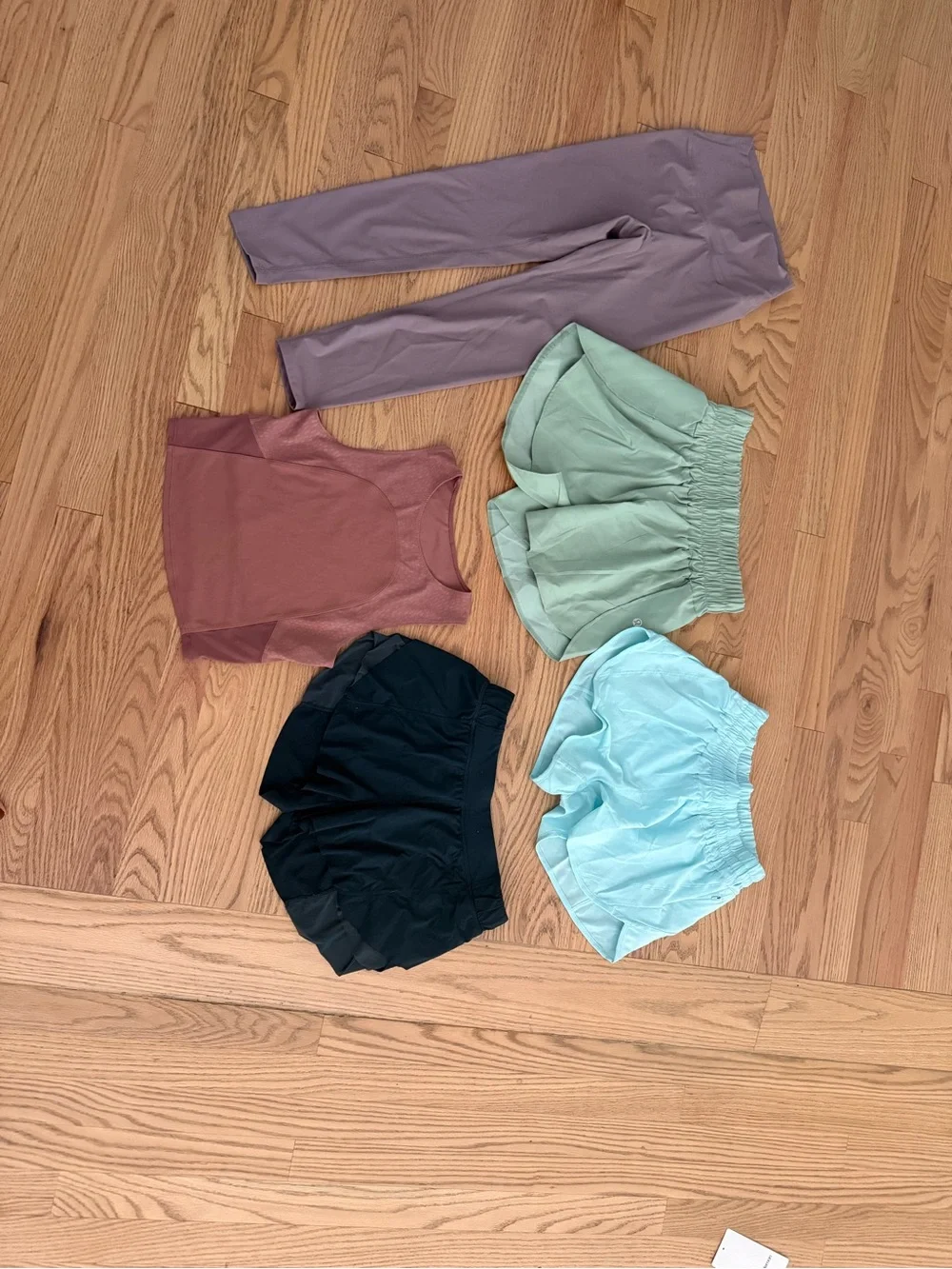 🍋Lululemon 5-Piece Activewear Bundle | Align Leggings, Flutter Shorts & Tank
